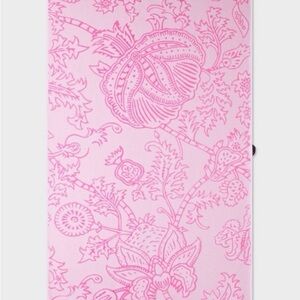 Pink Floral Pattern towel